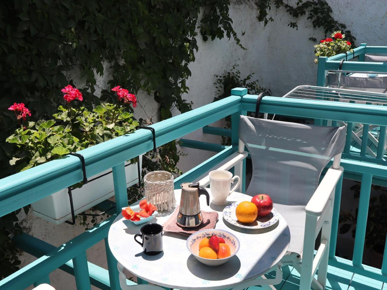 Tasoula Guest House Адамас Экстерьер фото